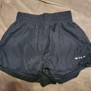 WILO Women's Black Athletic Shorts